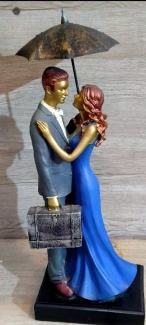 Attractive Antique Beautiful Couple Showpiece - Standard, porcelain, Other, Pack of1